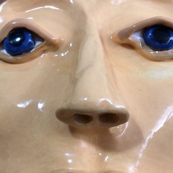 MANGO TREE STUDIOS Ceramic Mask Wall Art 7.5” New - Picture 12 of 15